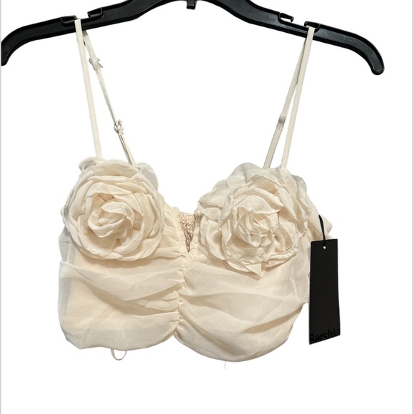 Bershka Cream Flower crop top sz Medium nwt - Picture 1 of 5